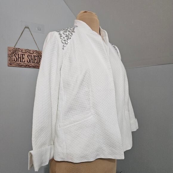 New Chico's Womens Embellished Jacket White Quilted Jeweled Large Cuff Sleeve - Picture 2 of 16